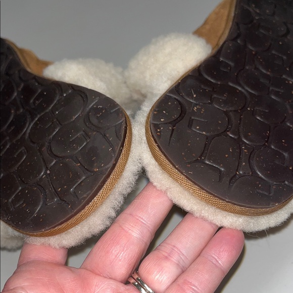 UGG Chestnut Suede Shearling Mule Slippers - Chestnut & Cream size 8/9 - Picture 11 of 15